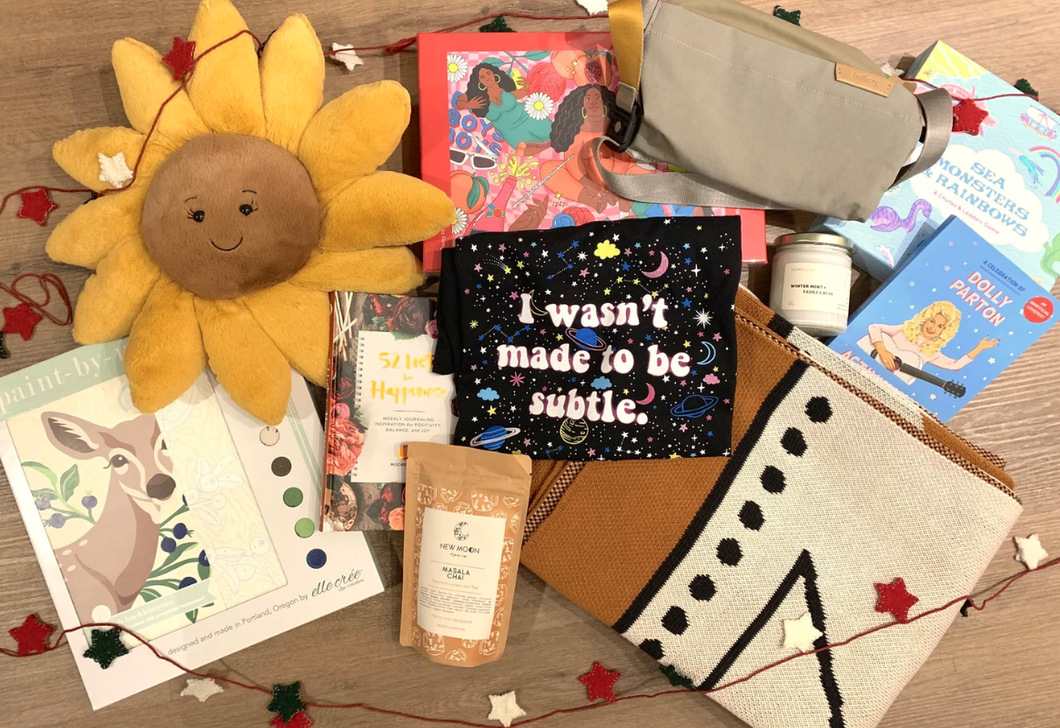 Scout's holiday gift guide is here! With top picks from the Scout staff, we're sure you'll find something to gift for your partner, friends, or family.