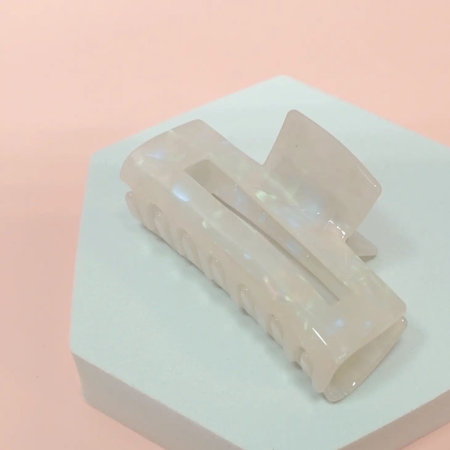 Sara Cellulose Acetate Hair Claw