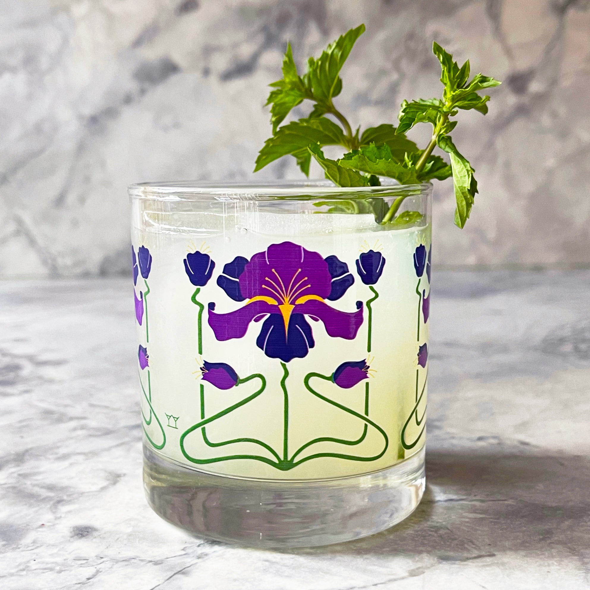 Iris Rocks Glass